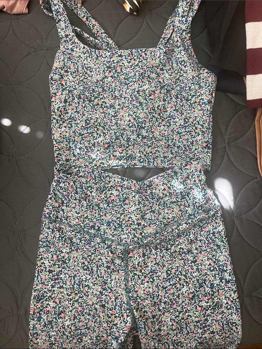 Floral Two-Piece Crop Top & High-Waist Pants Set - Mint, Pink & White
